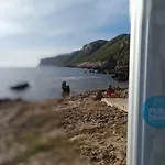 Estudio Alfil-piscina 아파트